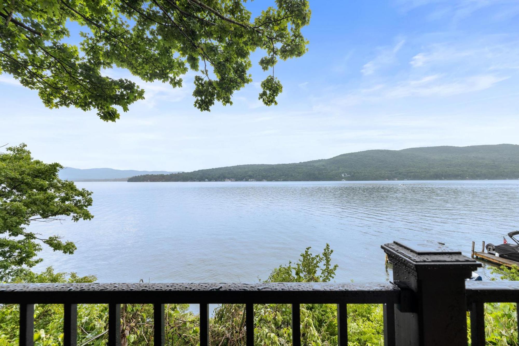 Sun Castle Resort Lake George Exterior photo